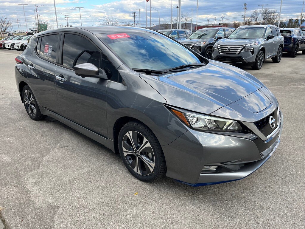 2021 Nissan Leaf SV Plus photo 3