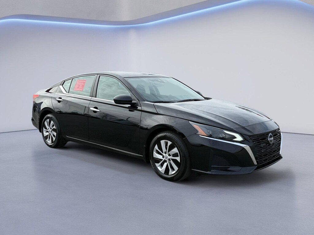 Used 2024 Nissan Altima 2.5 S Sedan