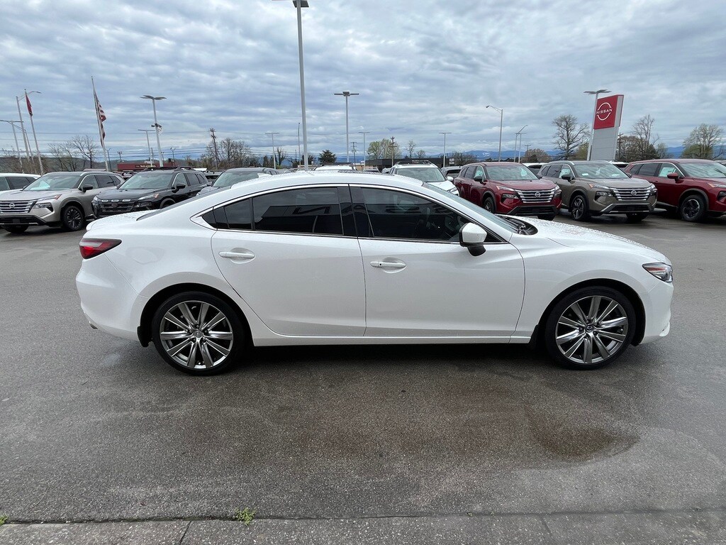 2021 Mazda Mazda6 Signature photo 4