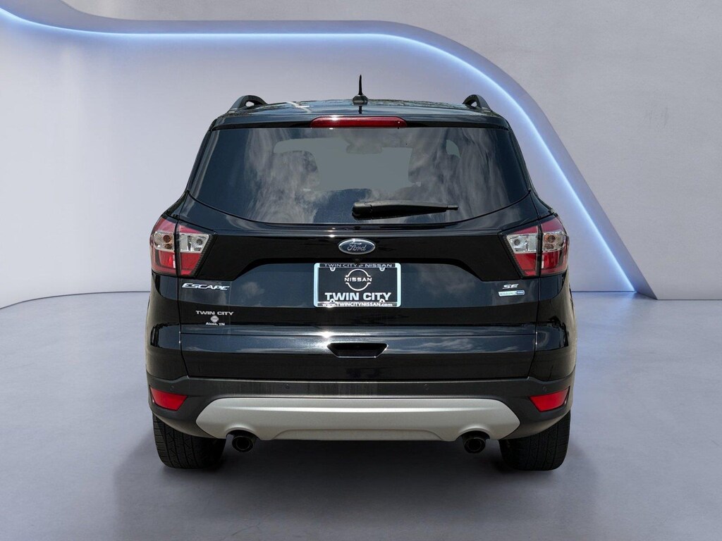 Used 2017 Ford Escape SE SUV