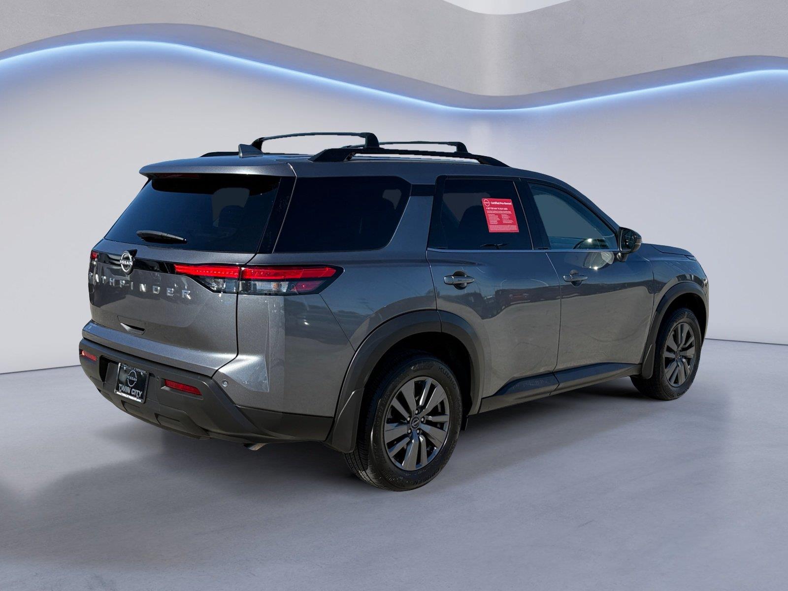 Used 2025 Nissan Pathfinder SV SUV