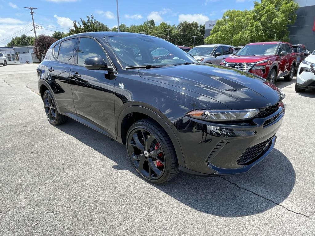 2023 Dodge Hornet GT photo 3