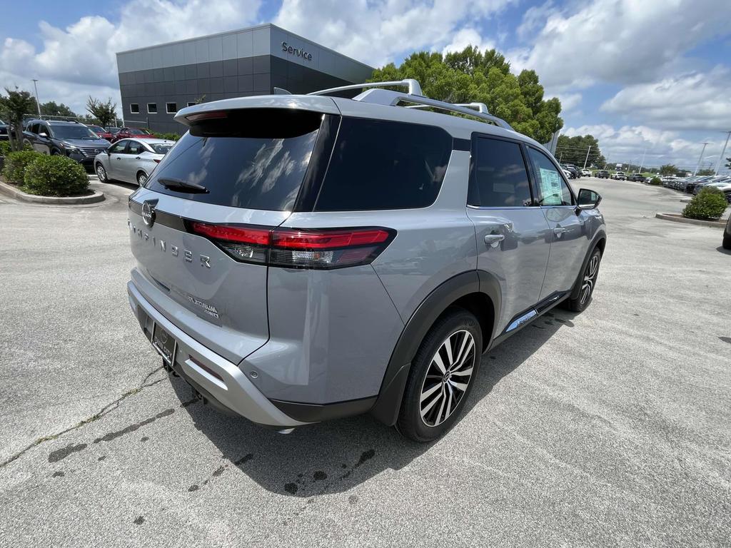 New 2025 Nissan Pathfinder Platinum SUV