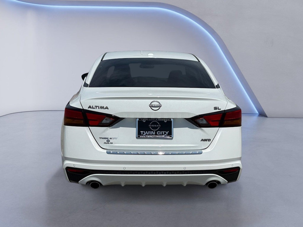 Certified 2023 Nissan Altima 2.5 SL Sedan