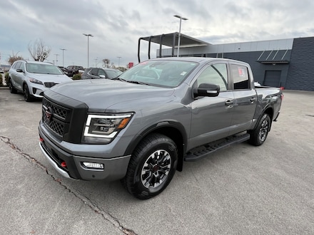 2024 Nissan Titan Truck Crew Cab