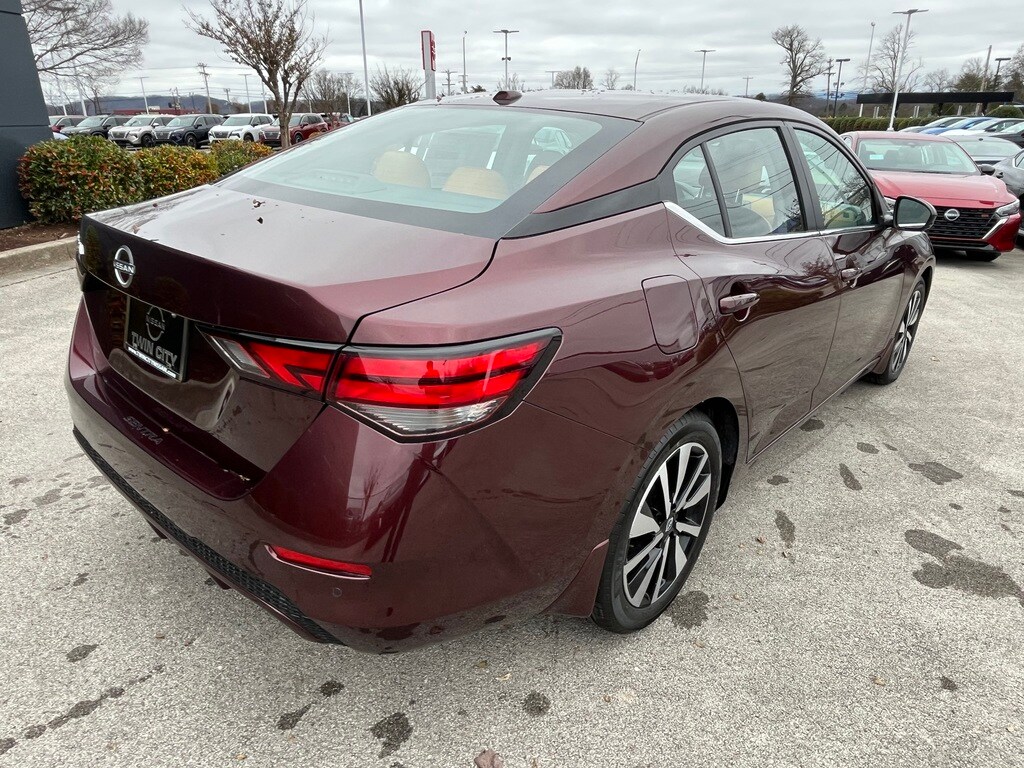 New 2025 Nissan Sentra SV Sedan