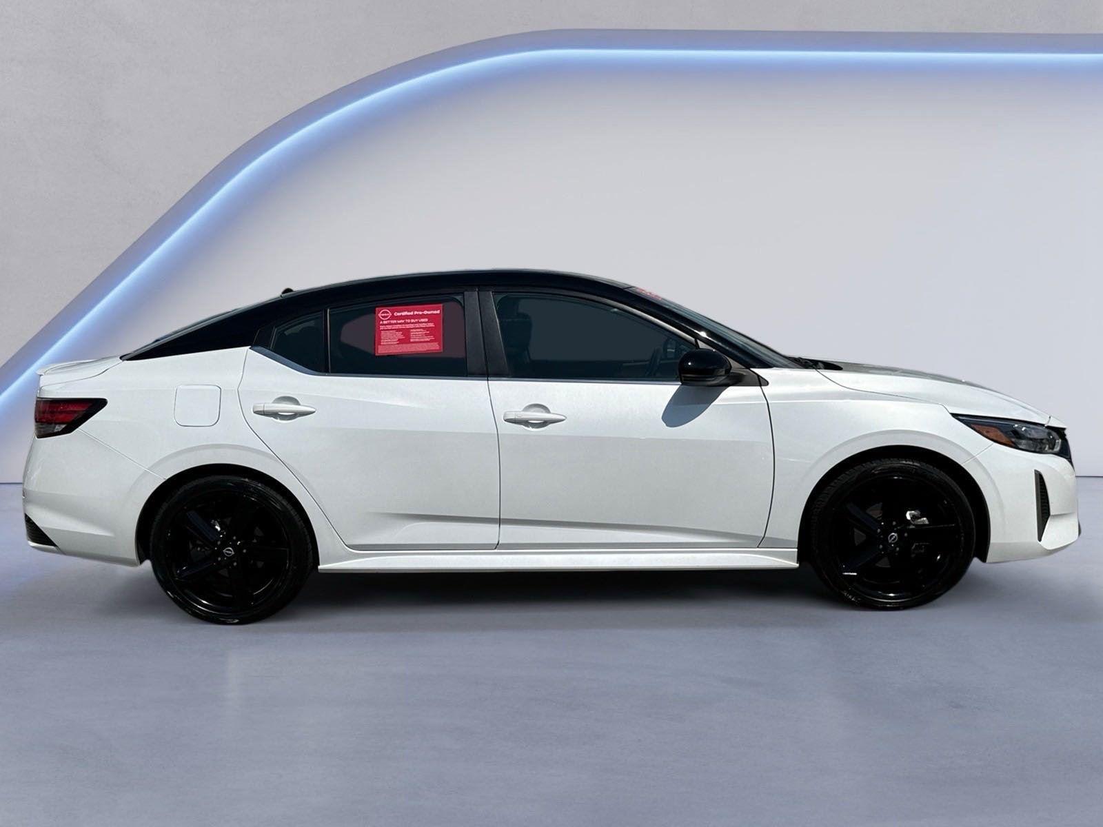 2024 Nissan Sentra SR photo 2