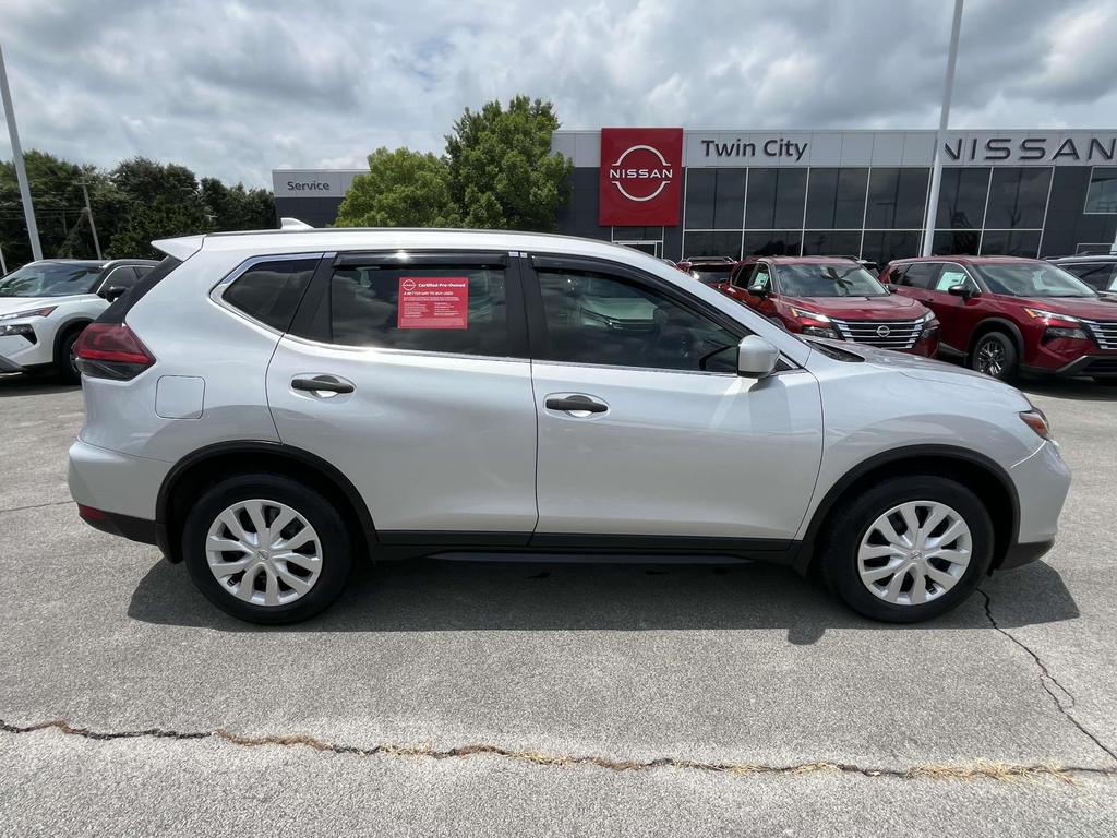 2020 Nissan Rogue S photo 4
