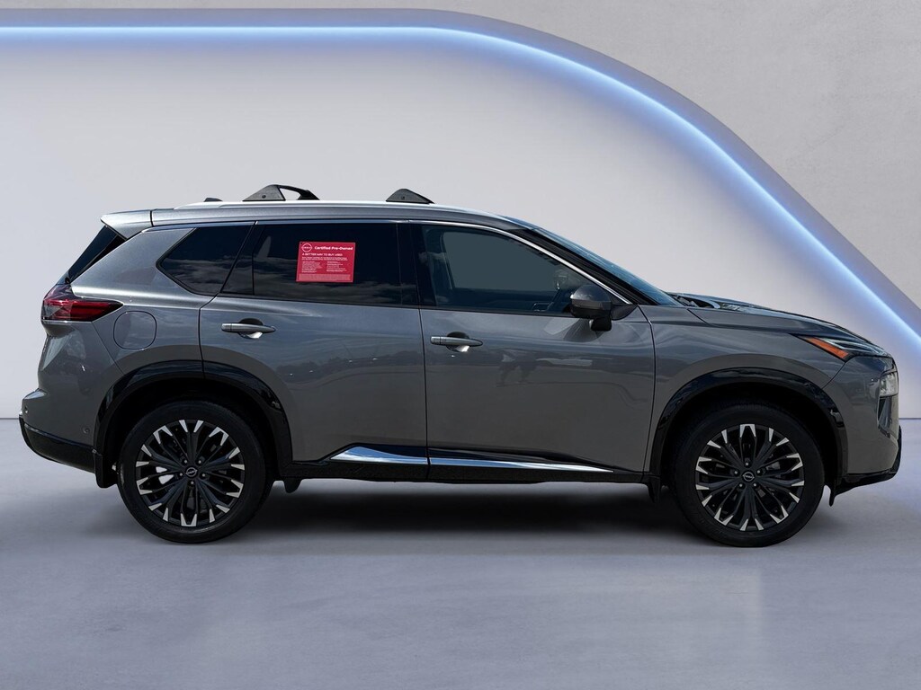 Used 2025 Nissan Rogue Platinum SUV