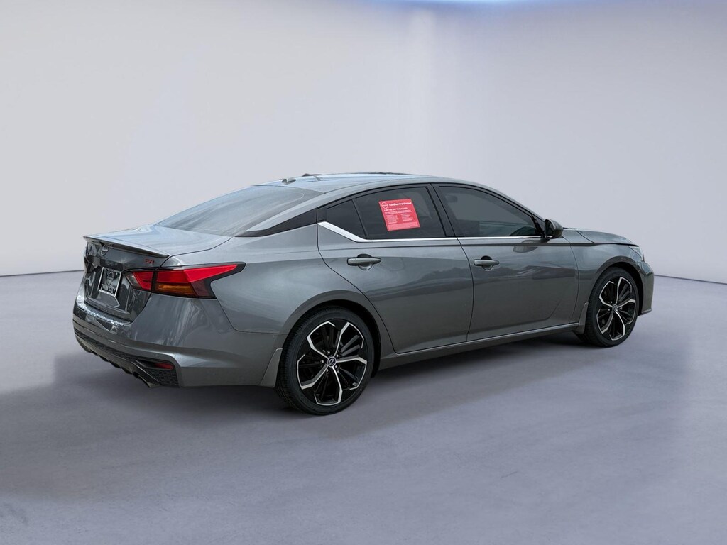 Used 2023 Nissan Altima 2.5 SR Sedan