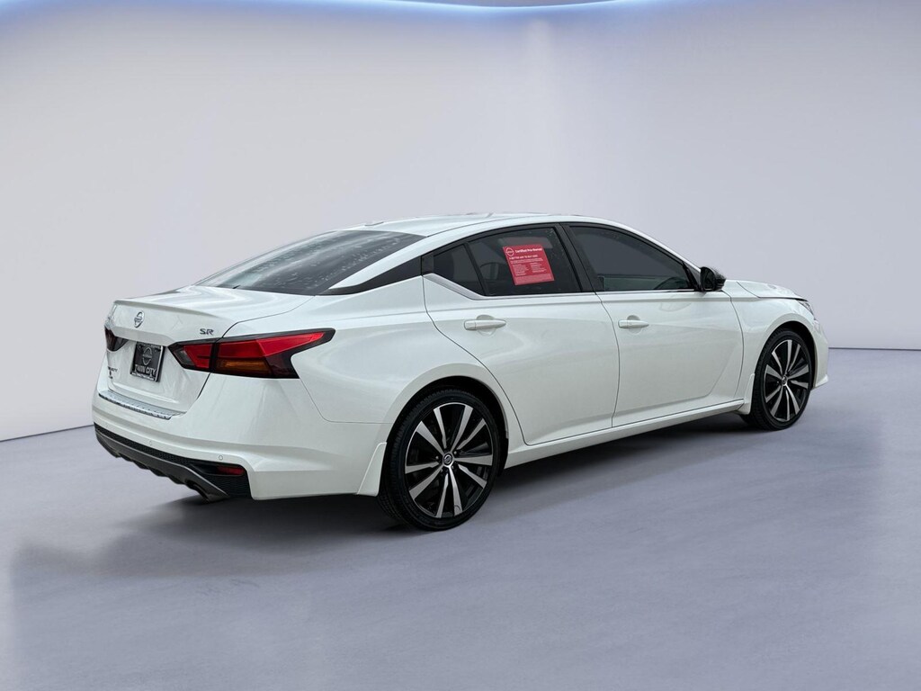 Used 2020 Nissan Altima 2.5 SR Sedan