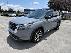 2025 Nissan Pathfinder Platinum SUV