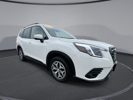 2023 Subaru Forester Premium SUV