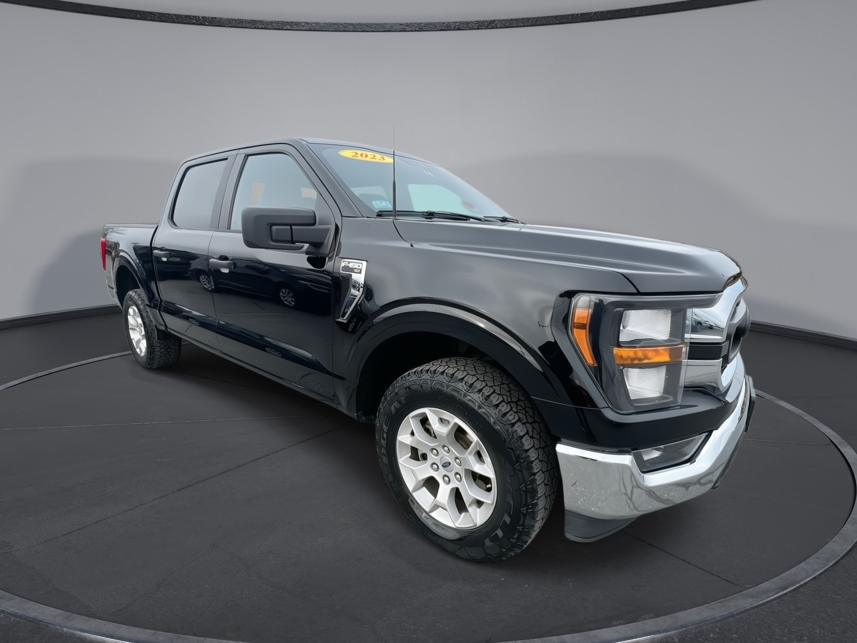2023 Ford F-150 XLT's photo