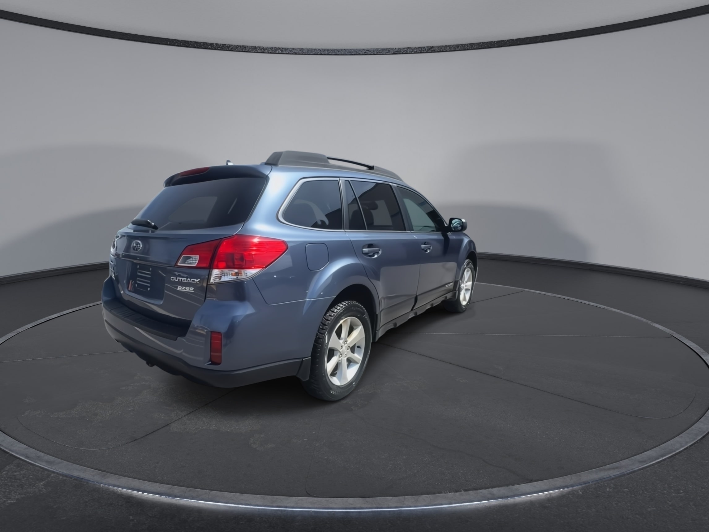 Used 2014 Subaru Outback 2.5i Limited with VIN 4S4BRBKC2E3307785 for sale in Berlin, VT