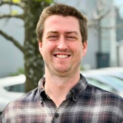 Staff member Justin Pearce from ID_28c2bbe4434c