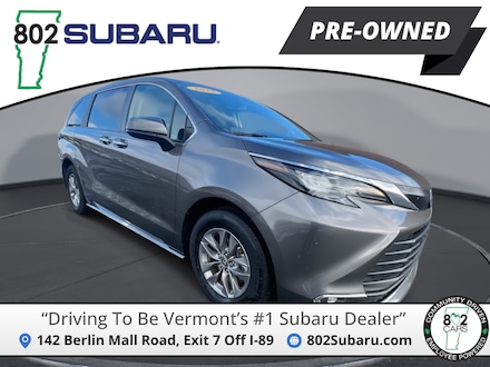 2024 Toyota Sienna XLE Minivan/Van