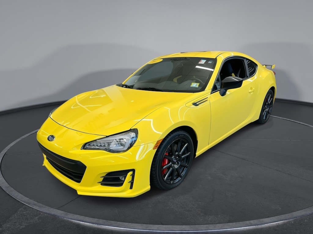 Used 2017 Subaru BRZ Series.Yellow Coupe