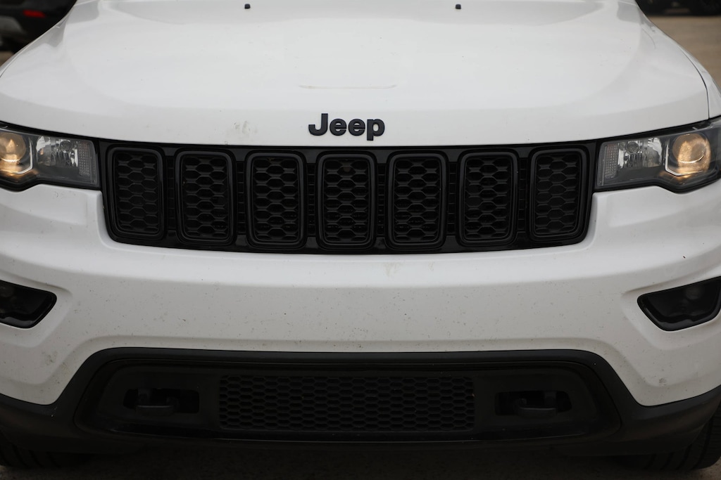 Used 2019 Jeep Grand Cherokee For Sale at Twin City Used Cars VIN