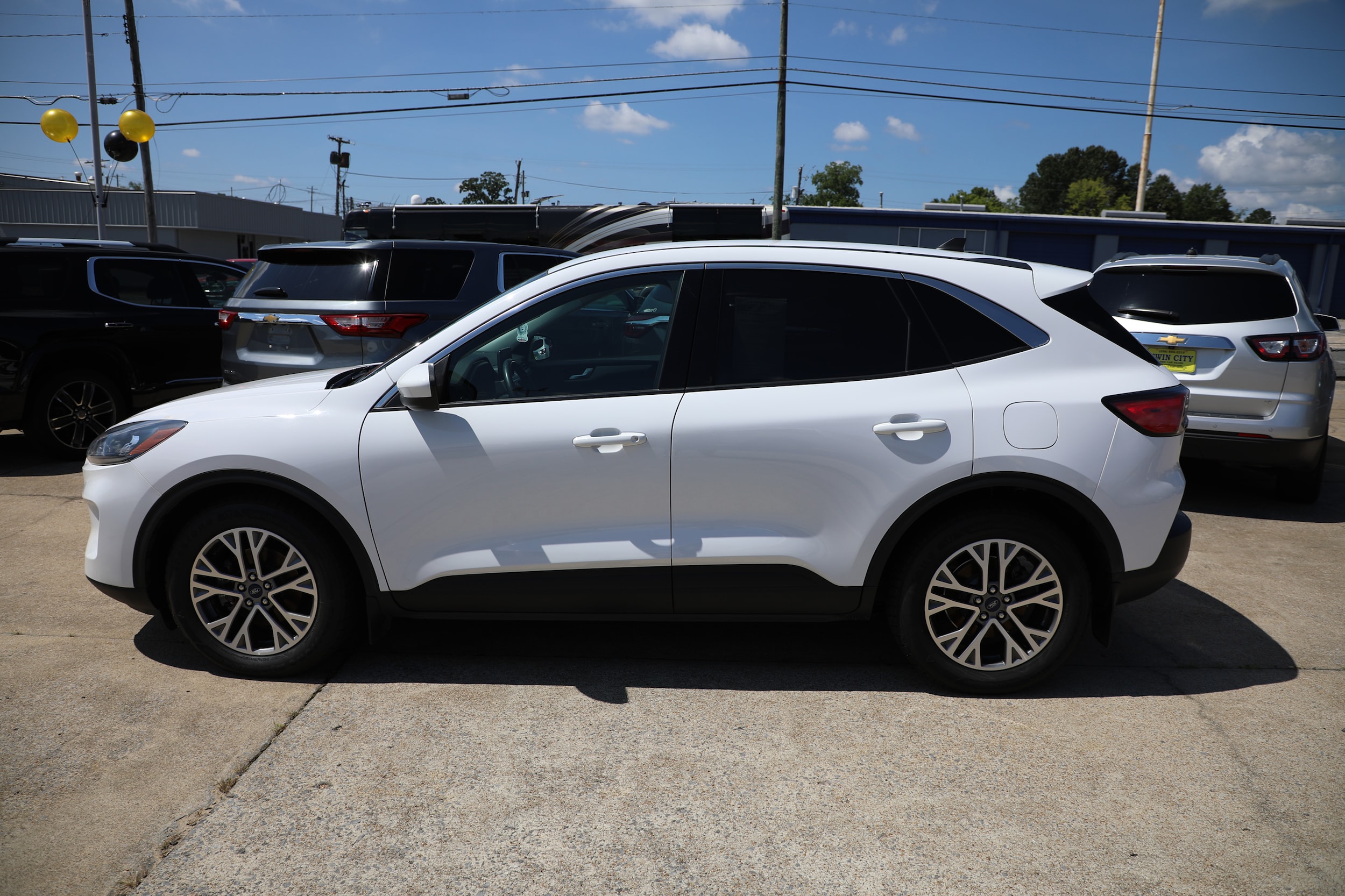 2022 Ford Escape SEL's photo