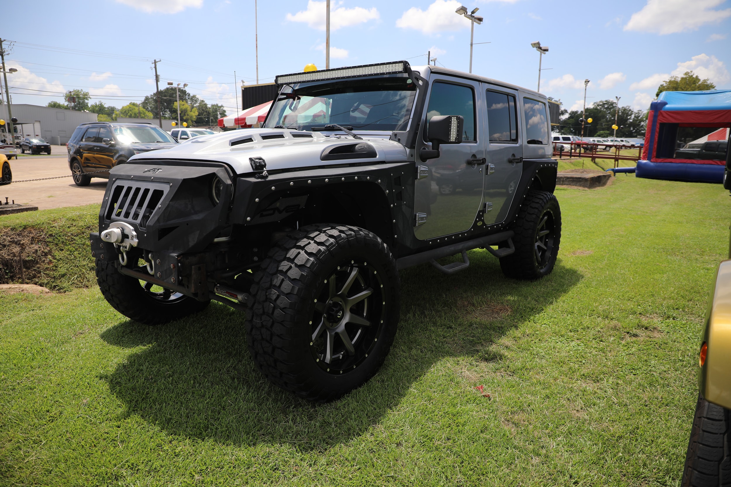 2017 Jeep Wrangler Unlimited Sahara's photo