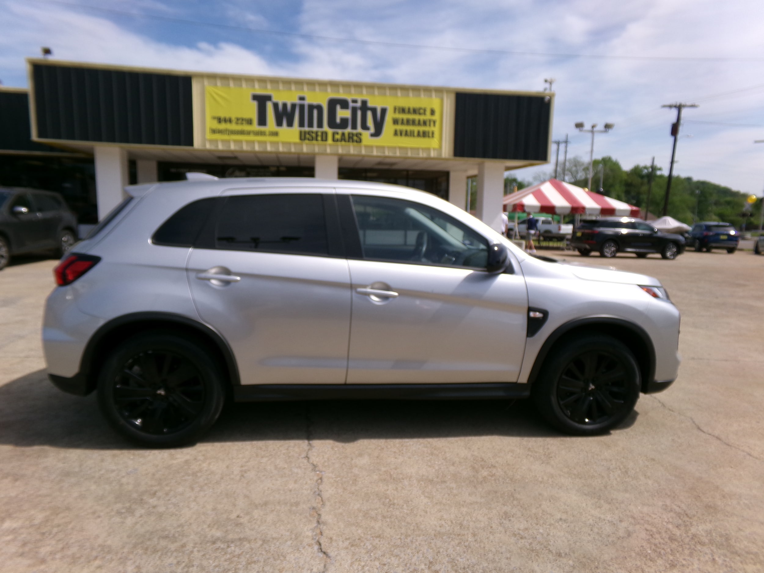 2023 Mitsubishi Outlander Sport 2.0 LE AWC CVT's photo