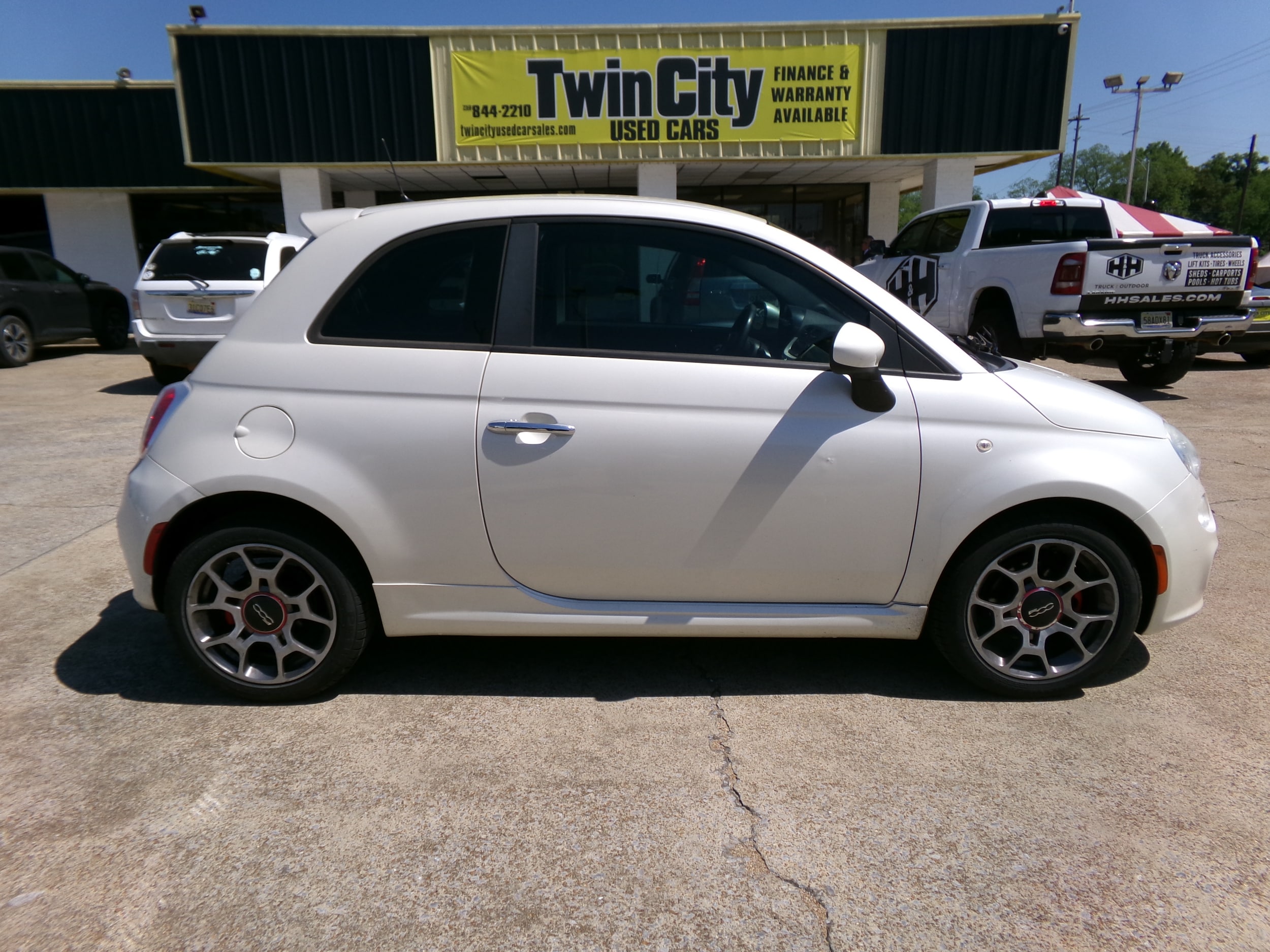 2013 FIAT 500 Sport's photo