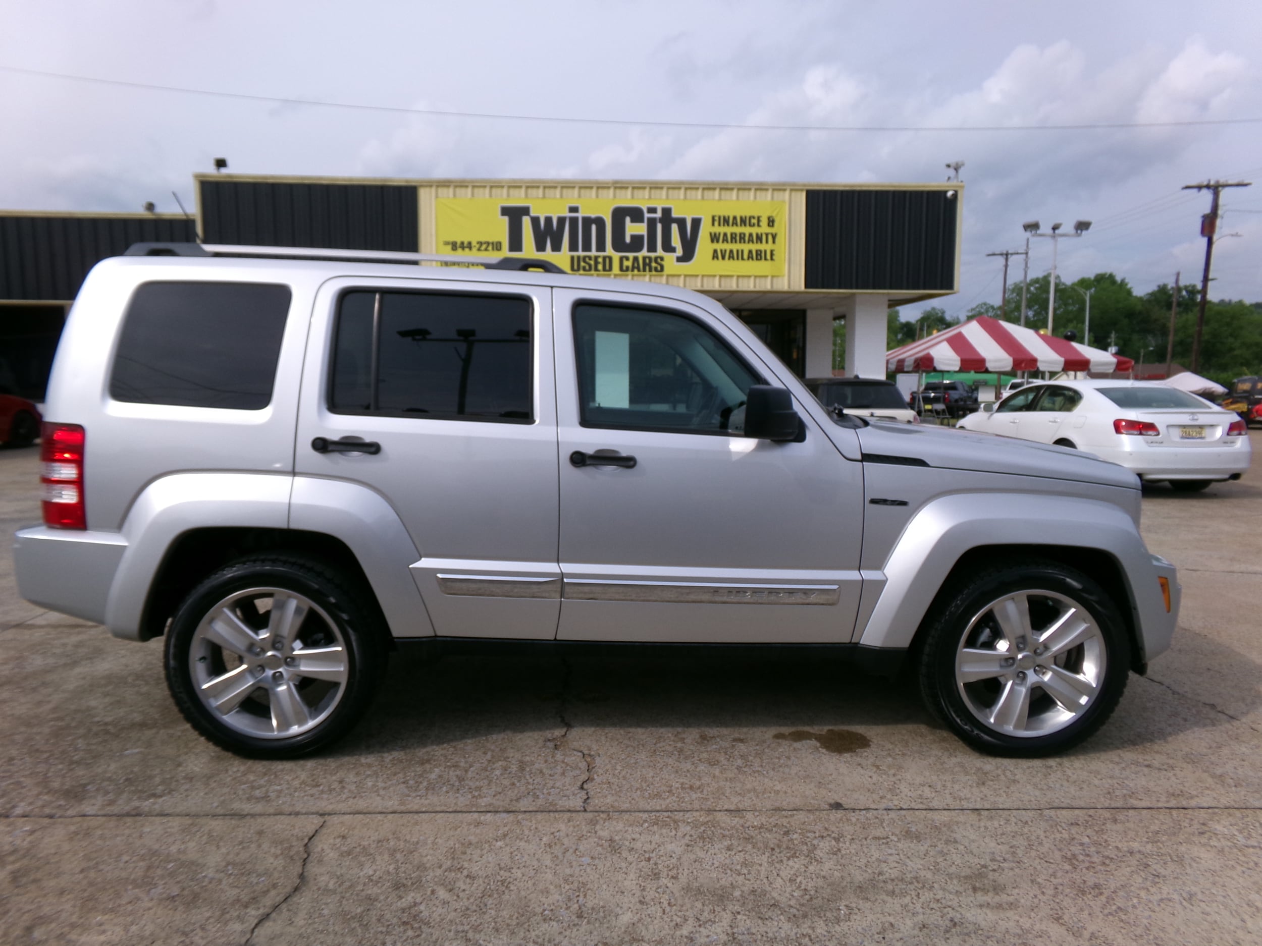 2012 Jeep Liberty Limited Jet Edition's photo