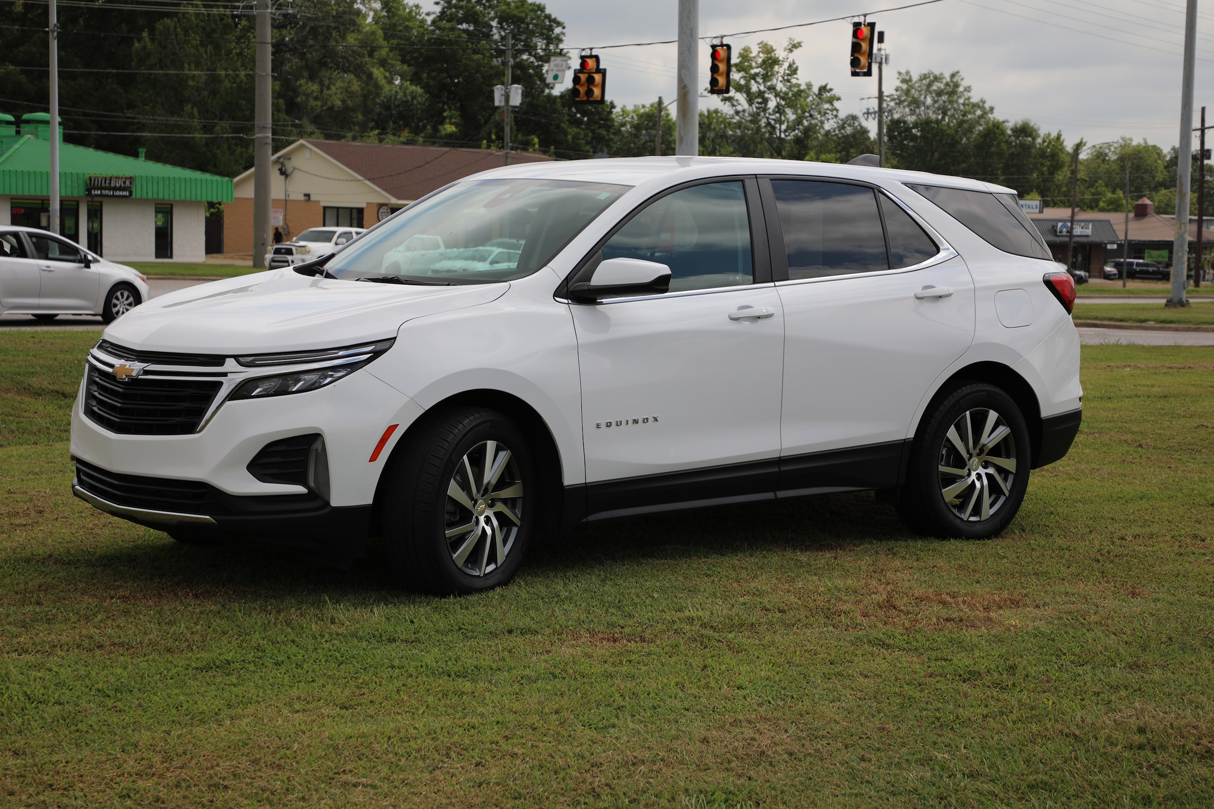 2022 Chevrolet Equinox LT's photo