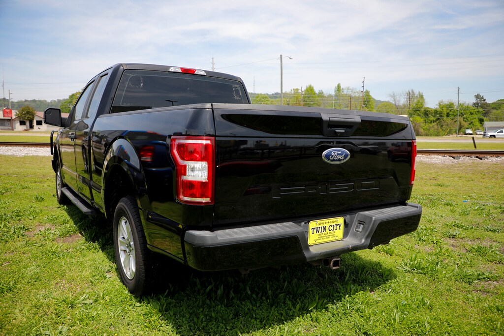 Used 2018 Ford F150 For Sale at Twin City Used Cars VIN