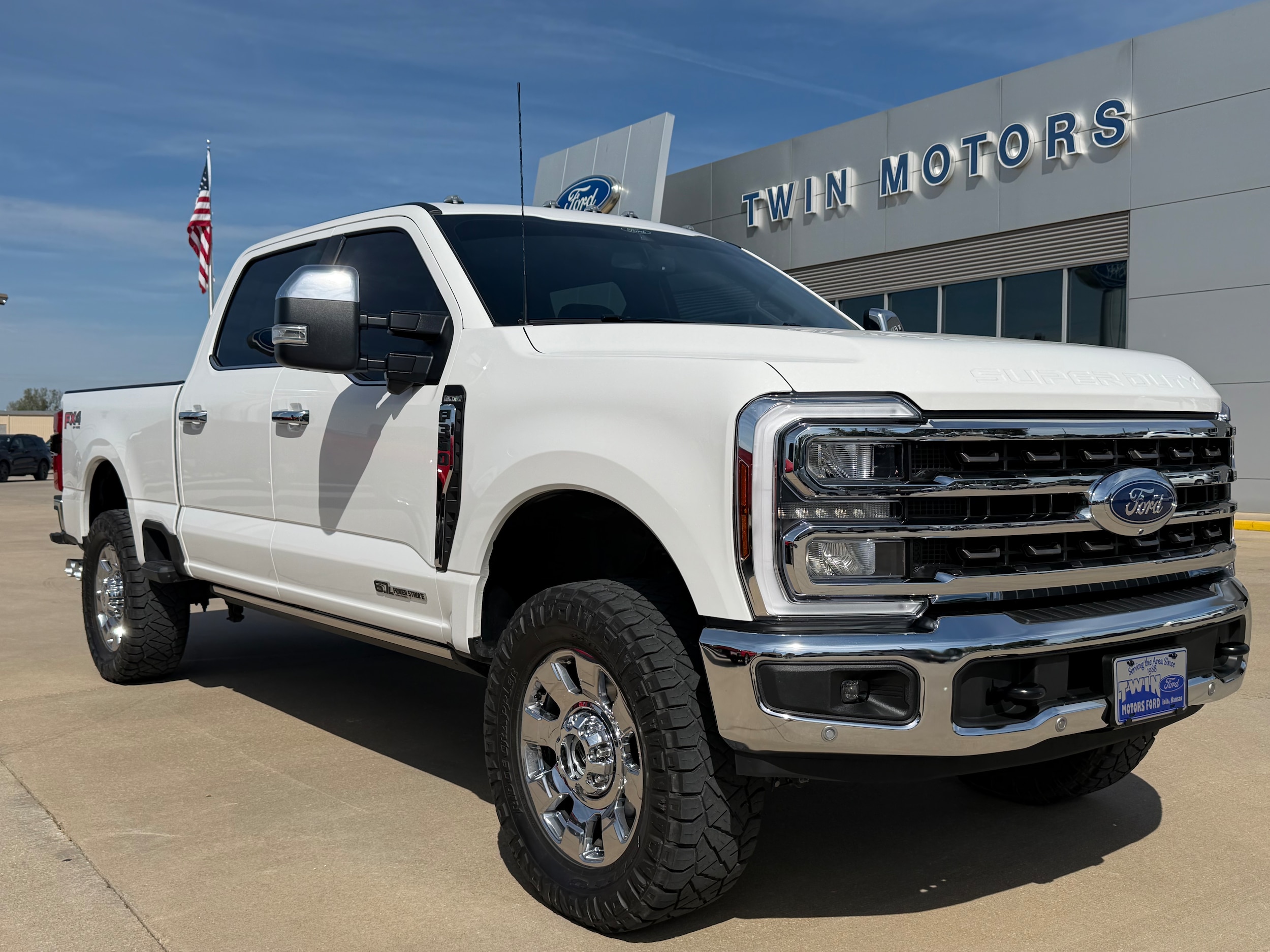 Used 2025 Ford F-350 Super Duty King Ranch with VIN 1FT8W3BT3SEC00788 for sale in Kansas City