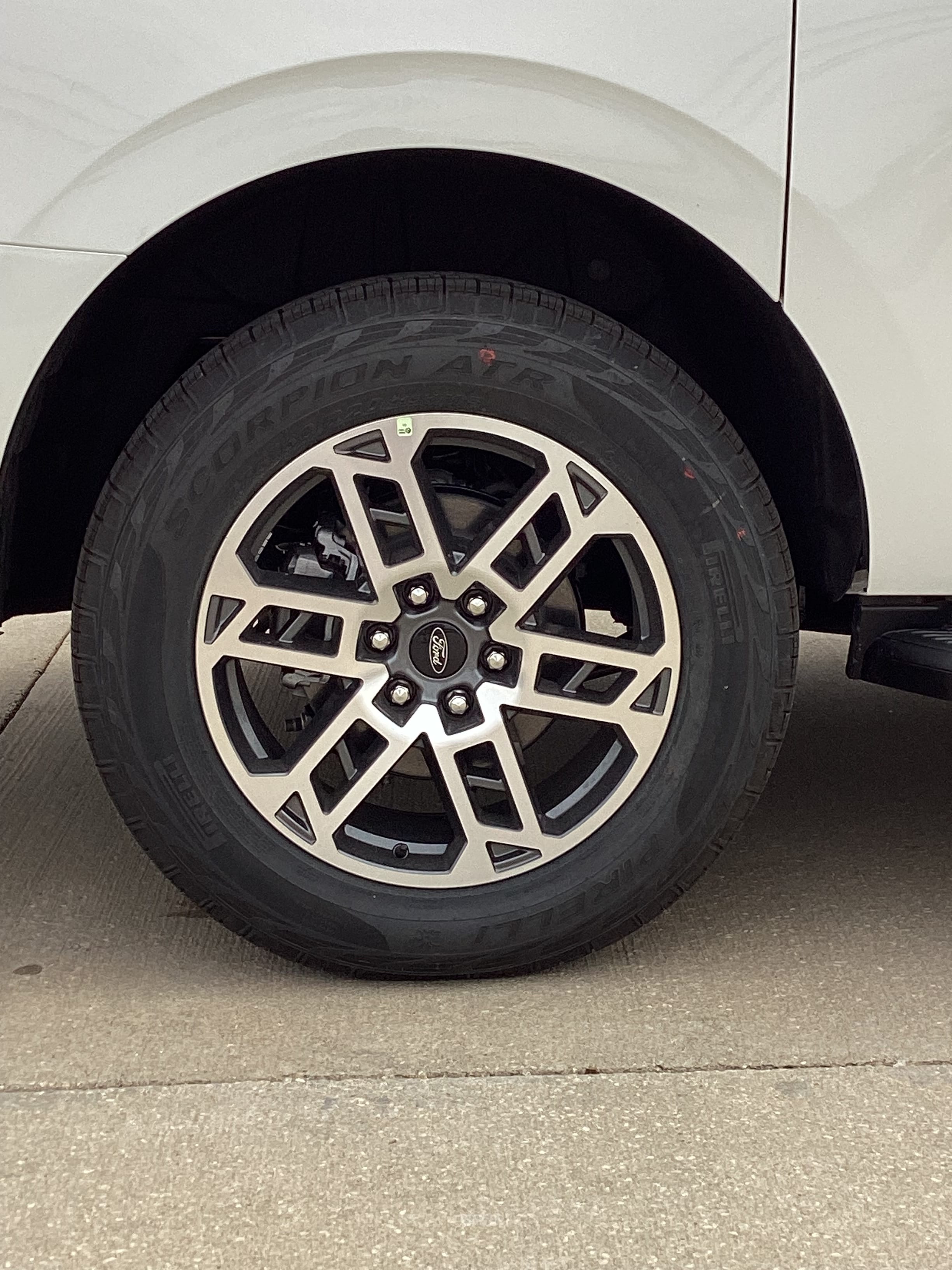 2025 Ford Expedition MAX Active - Photo 6
