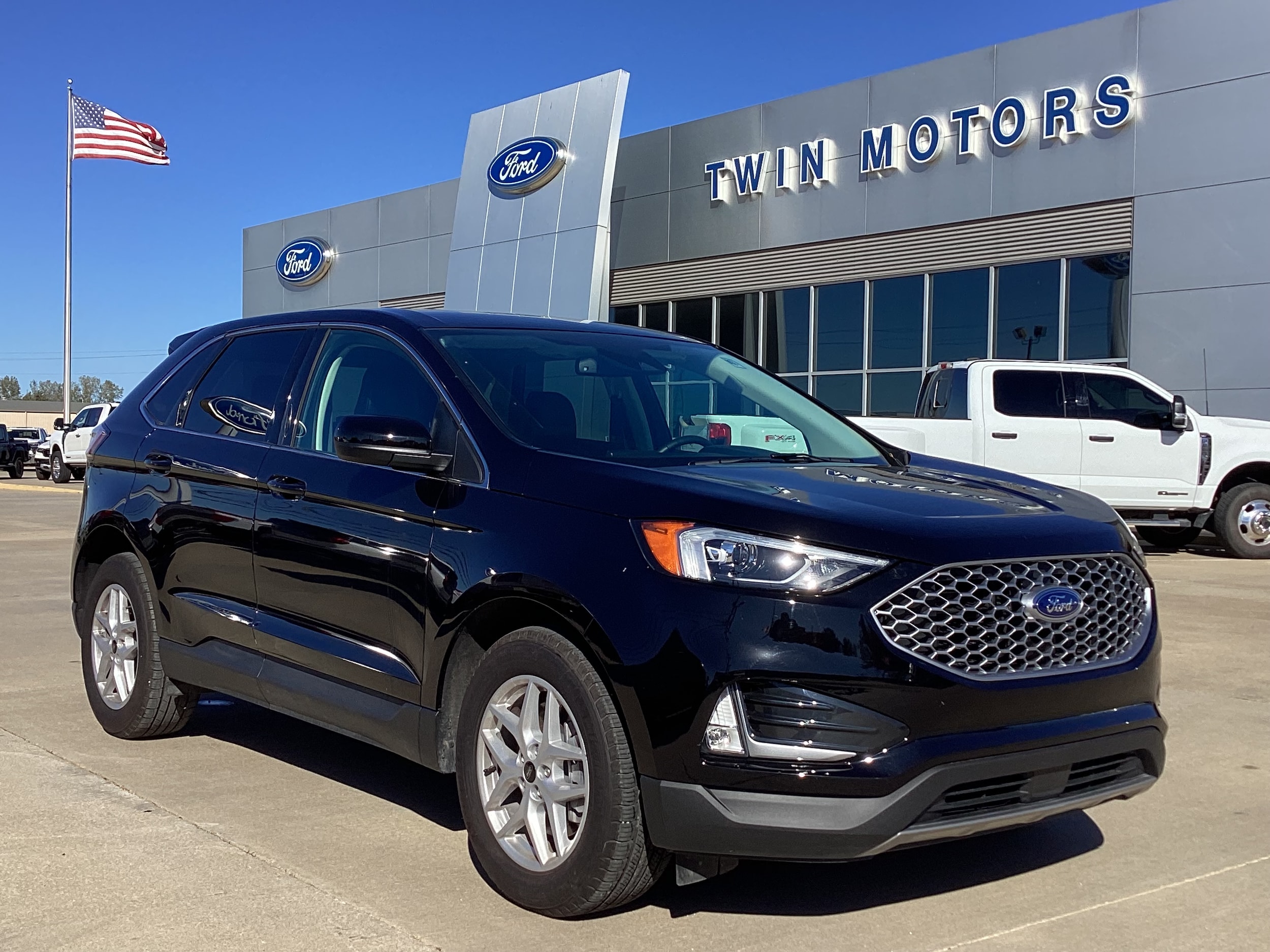 2024 Ford Edge's photo