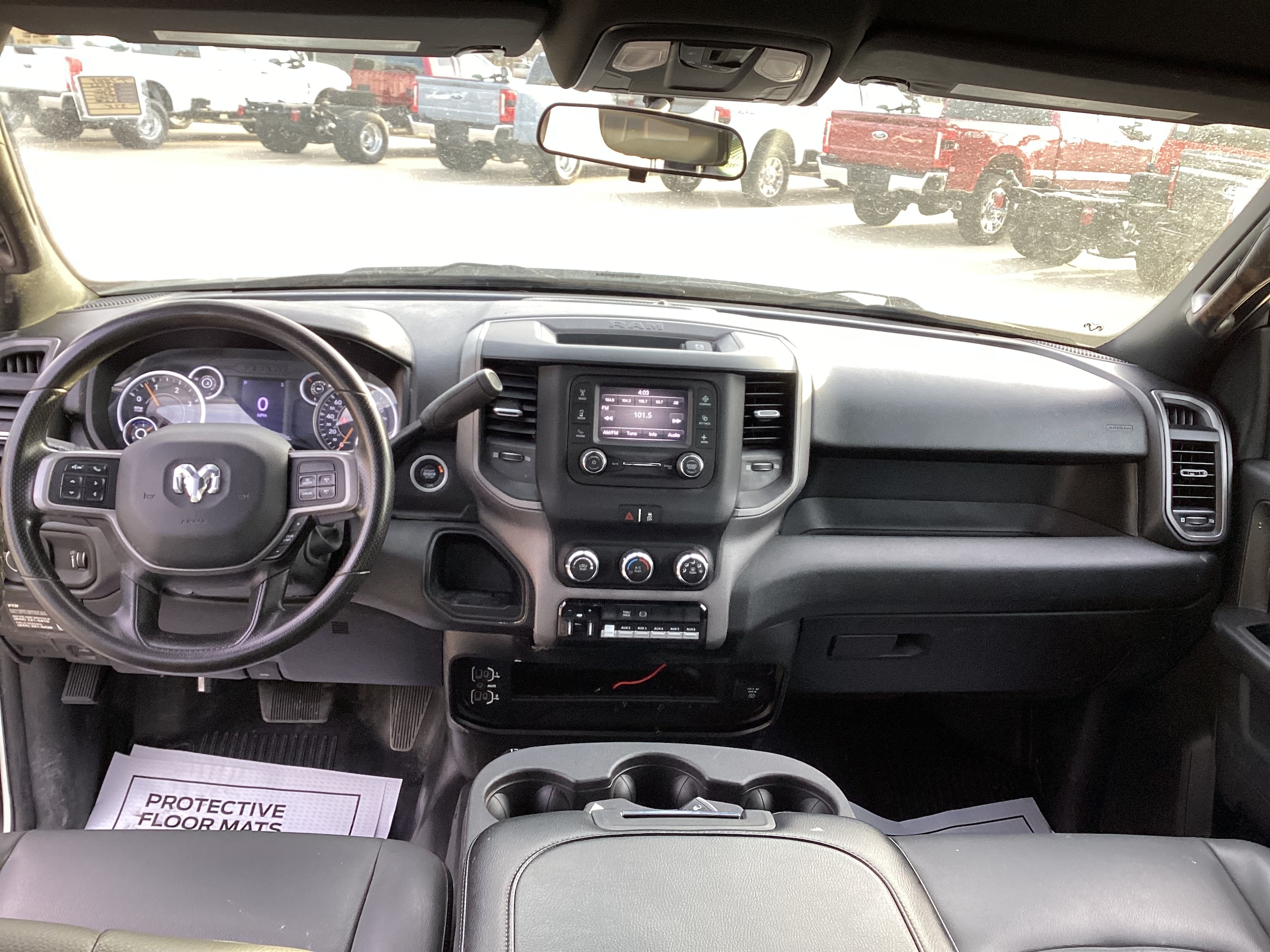 2022 RAM Ram 2500 Pickup Tradesman - Photo 20