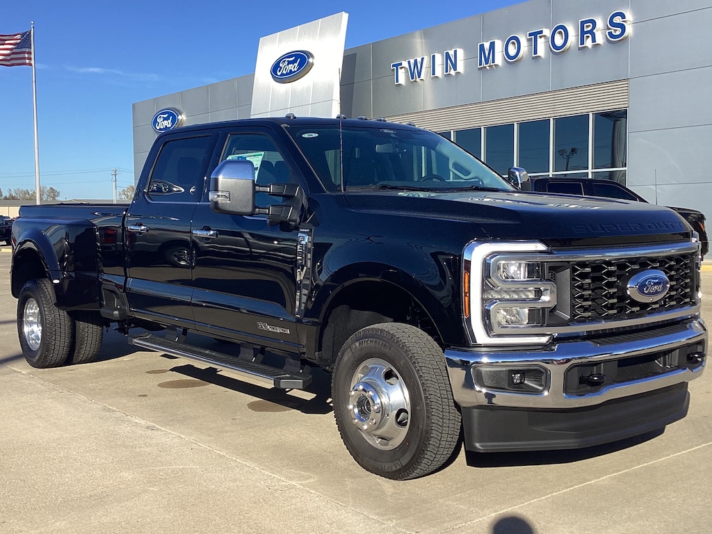 New 2026 Ford Super Duty F-350 DRW F-350 Lariat TRUCK