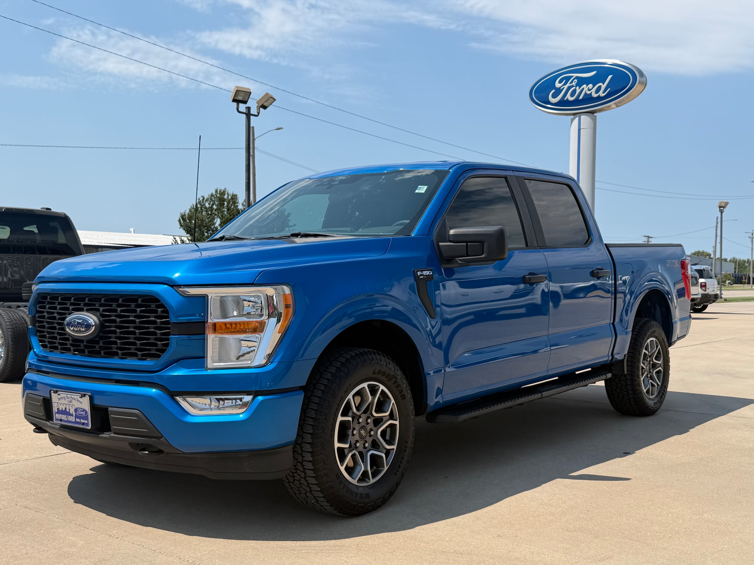 Used 2021 Ford F-150 XL with VIN 1FTFW1E86MKE99538 for sale in Kansas City