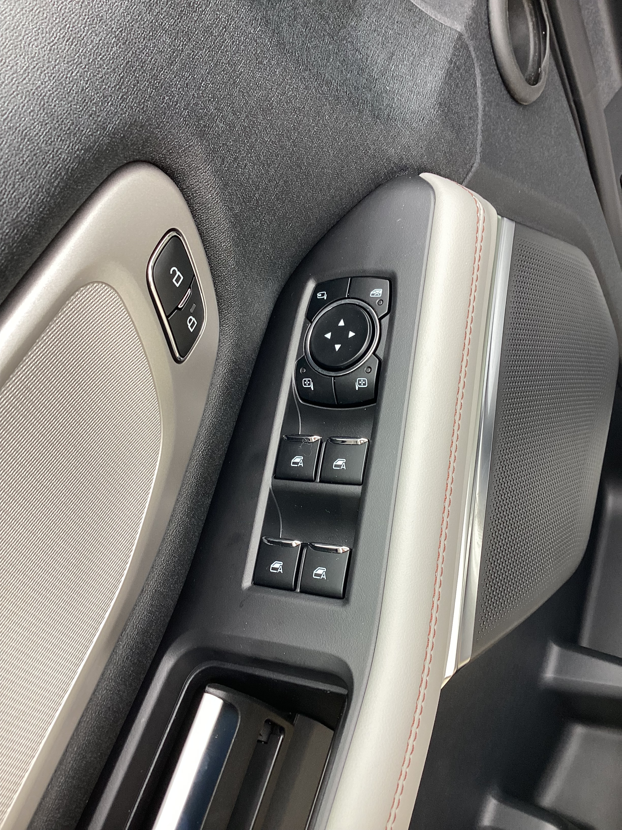 2025 Ford Expedition MAX Active - Photo 14