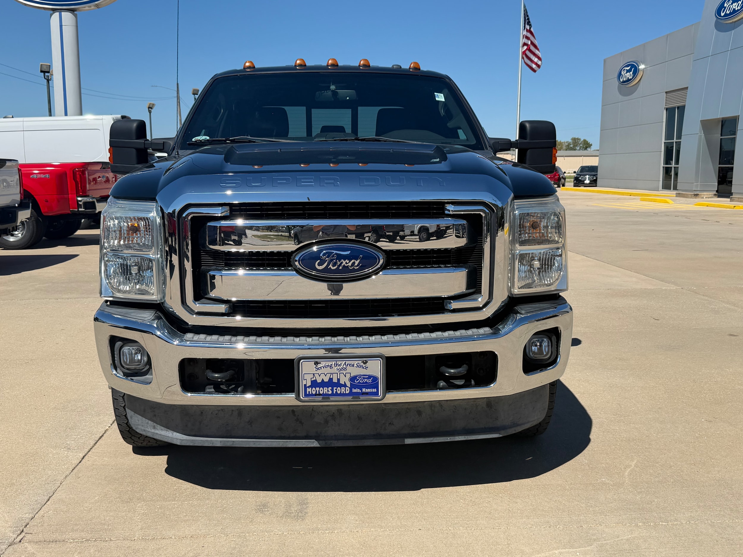 Used 2015 Ford F-350 Super Duty Lariat with VIN 1FT8W3DTXFEC67729 for sale in Kansas City
