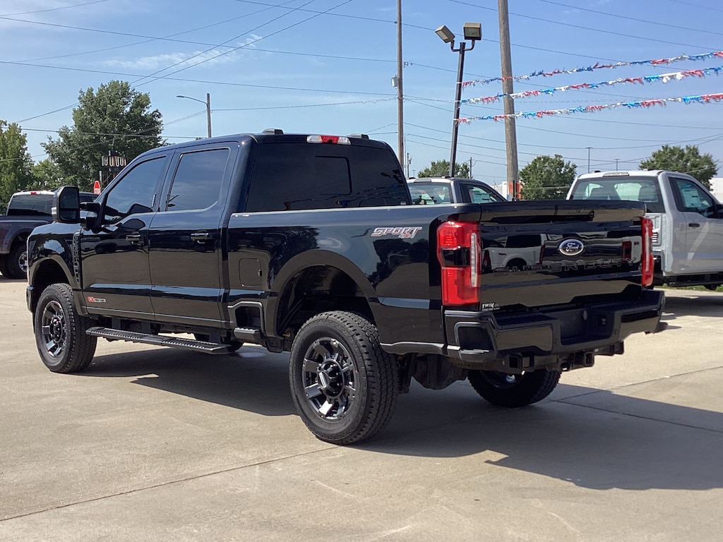 Used 2024 Ford Super Duty F-250 SRW LARIAT LARIAT 4WD Crew Cab 6.75 Box