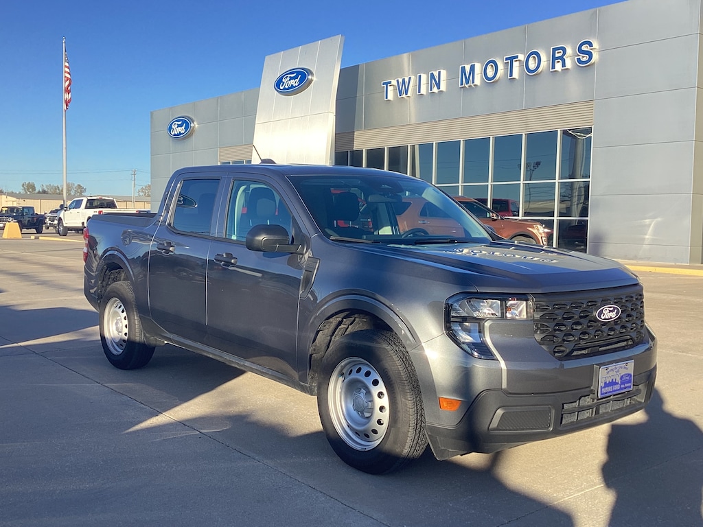 Used 2025 Ford Maverick XL XL FWD SuperCrew