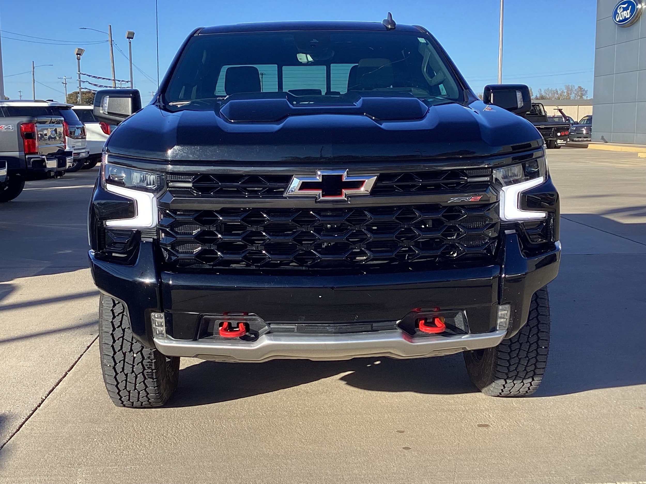 Used 2023 Chevrolet Silverado 1500 ZR2 with VIN 3GCUDHEL6PG255202 for sale in Kansas City
