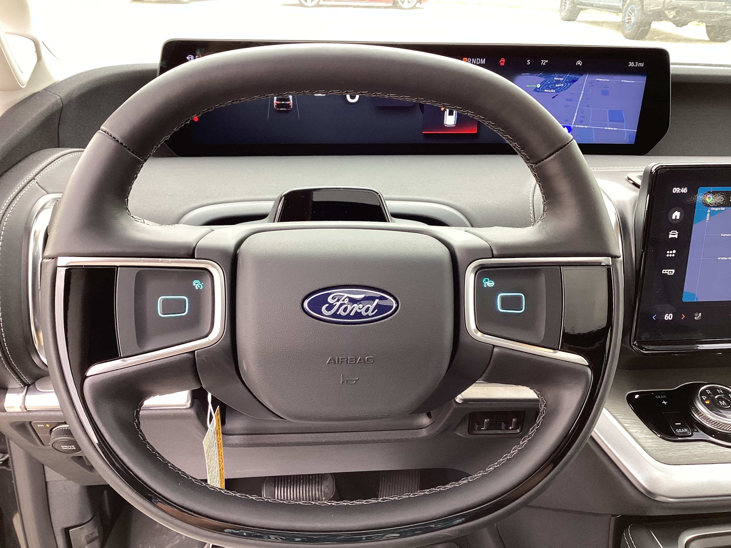 2025 Ford Expedition MAX Platinum - Photo 19