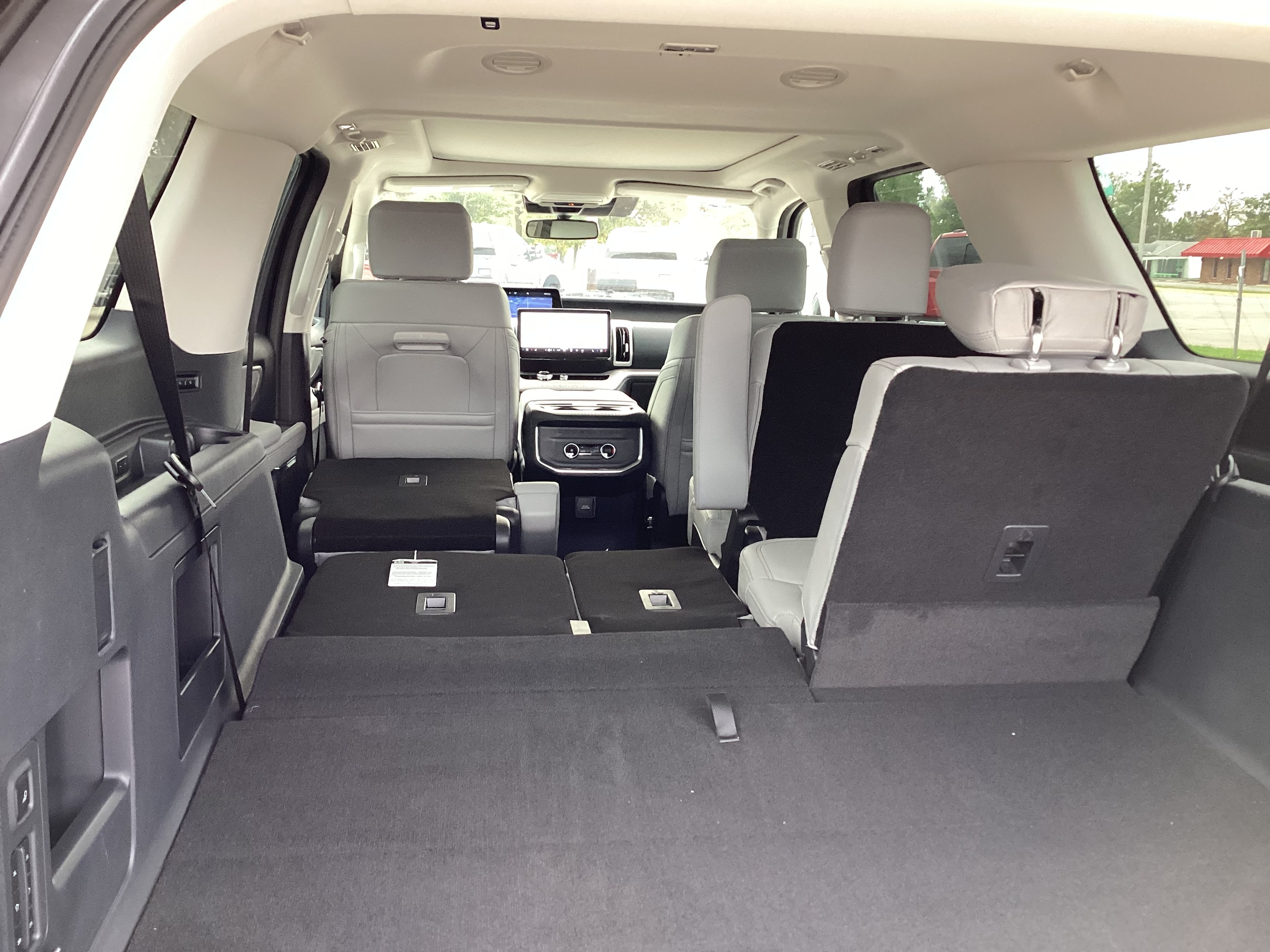 2025 Ford Expedition MAX Active - Photo 12