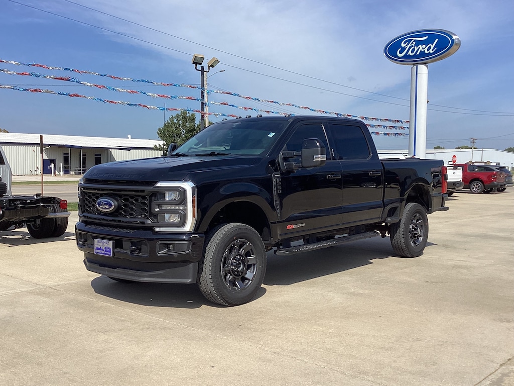 Used 2024 Ford Super Duty F-250 SRW LARIAT LARIAT 4WD Crew Cab 6.75 Box