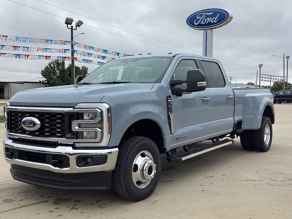 New 2026 Ford Super Duty F-350 DRW F-350 Lariat TRUCK