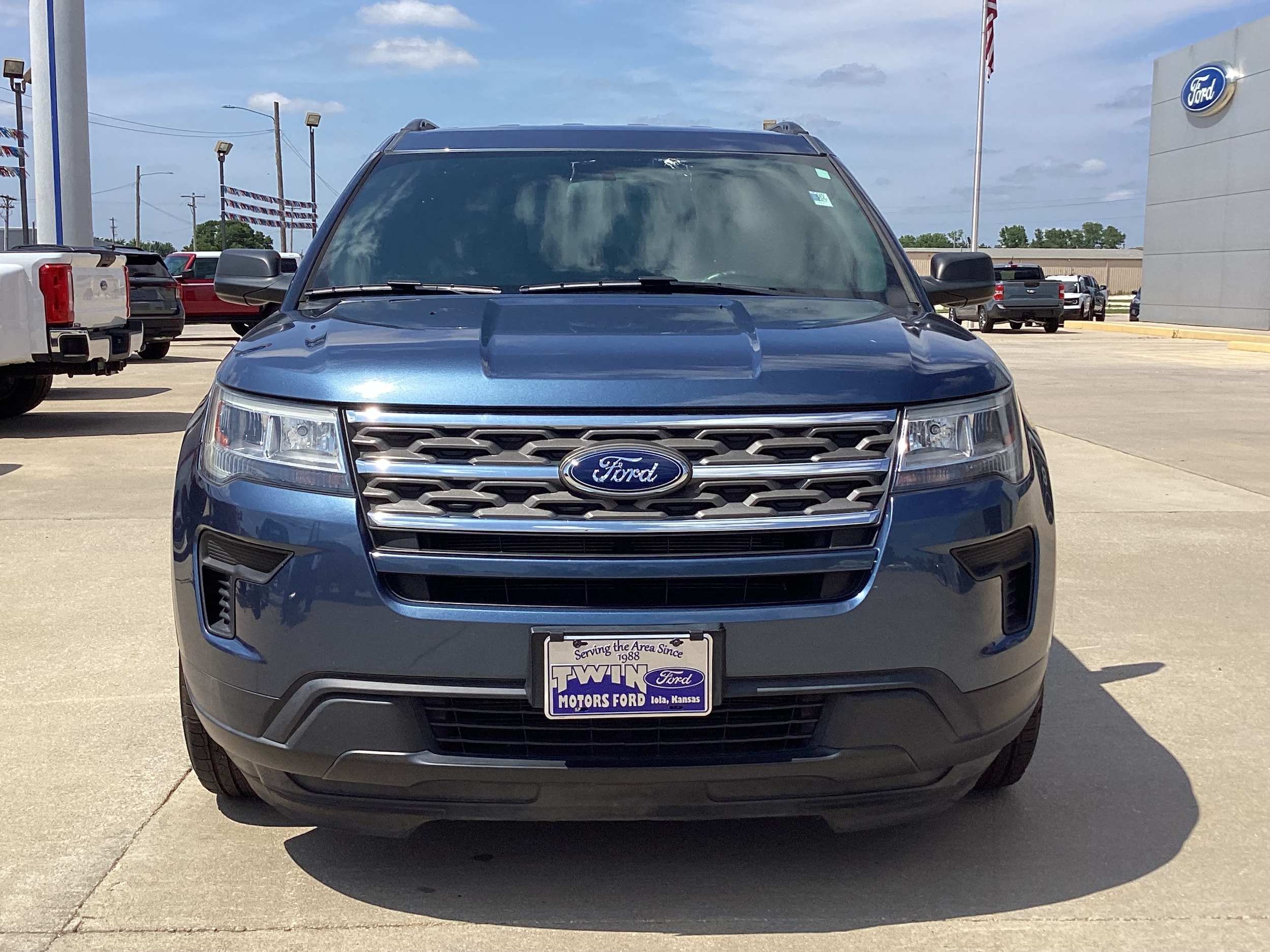 Used 2018 Ford Explorer Base with VIN 1FM5K7B83JGC14464 for sale in Kansas City