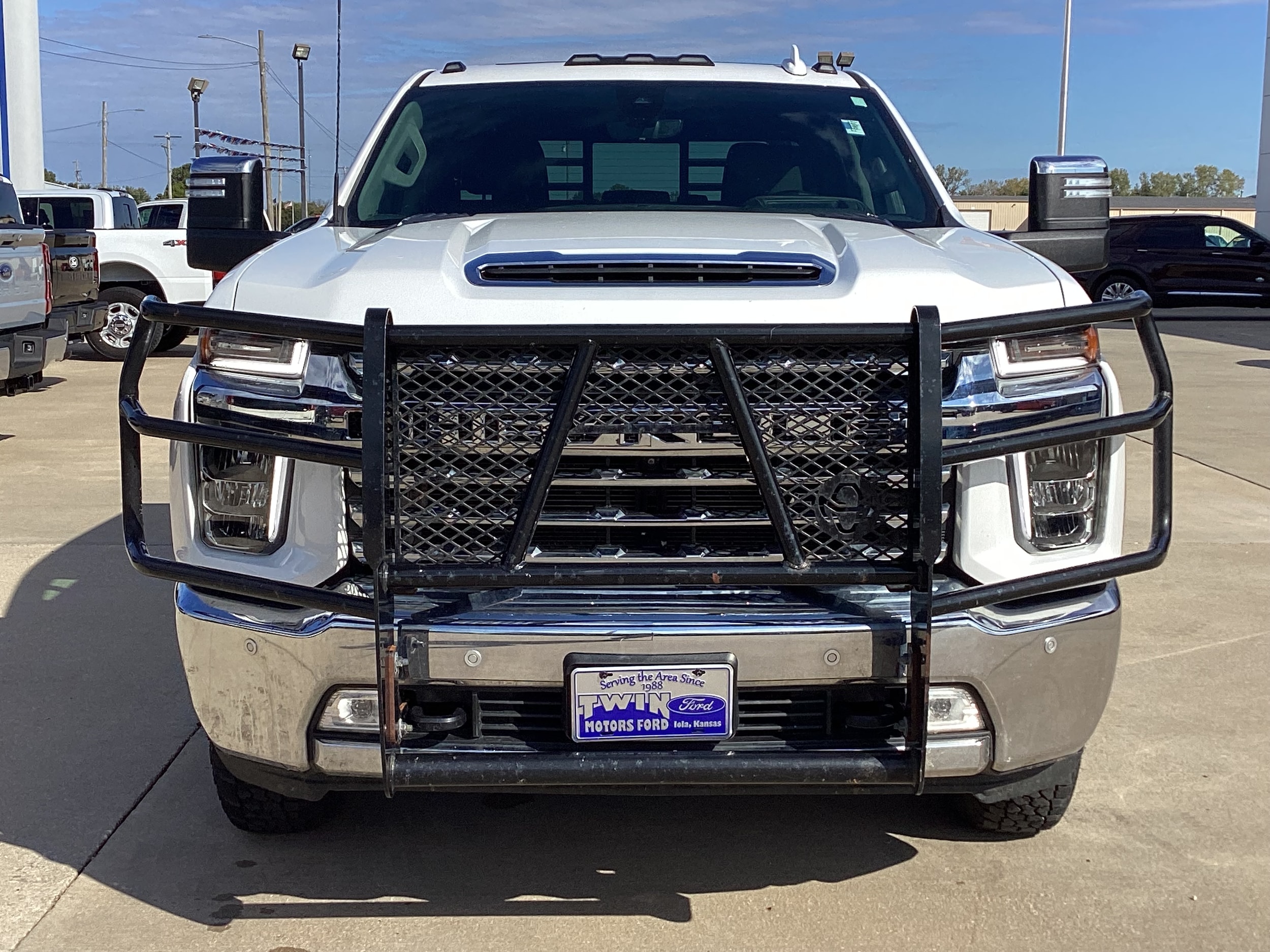 Used 2021 Chevrolet Silverado 3500HD LTZ with VIN 1GC4YUEY0MF139161 for sale in Kansas City
