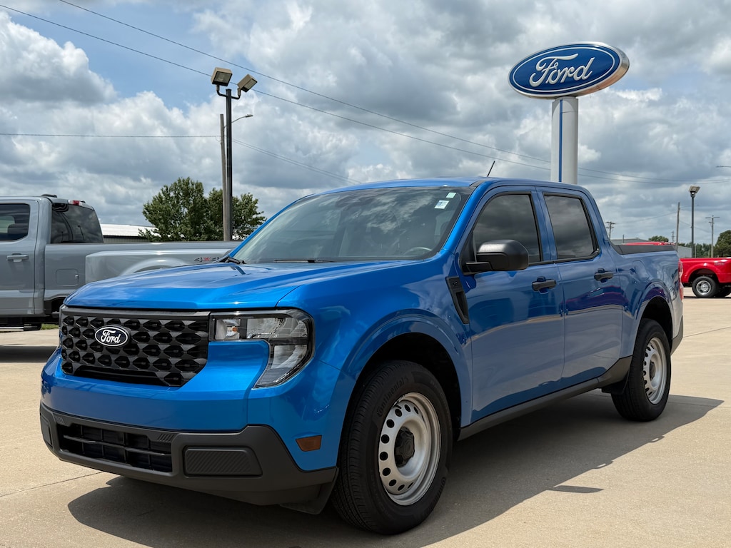 Used 2025 Ford Maverick XL XL FWD SuperCrew