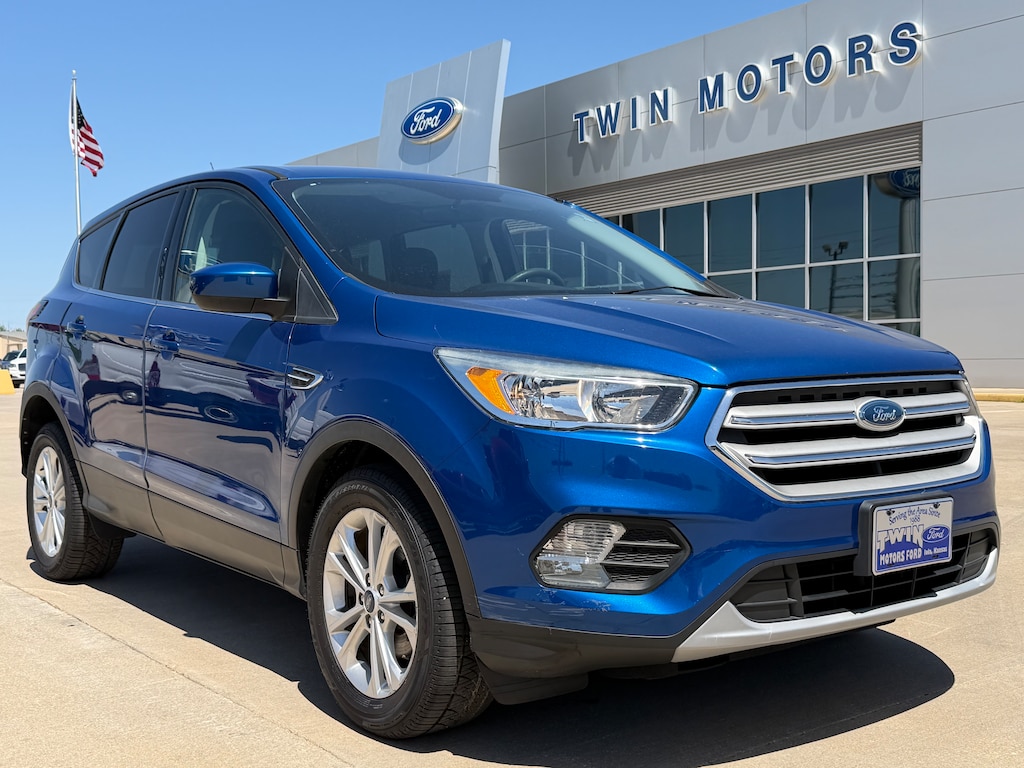 Used 2019 Ford Escape SE SE FWD