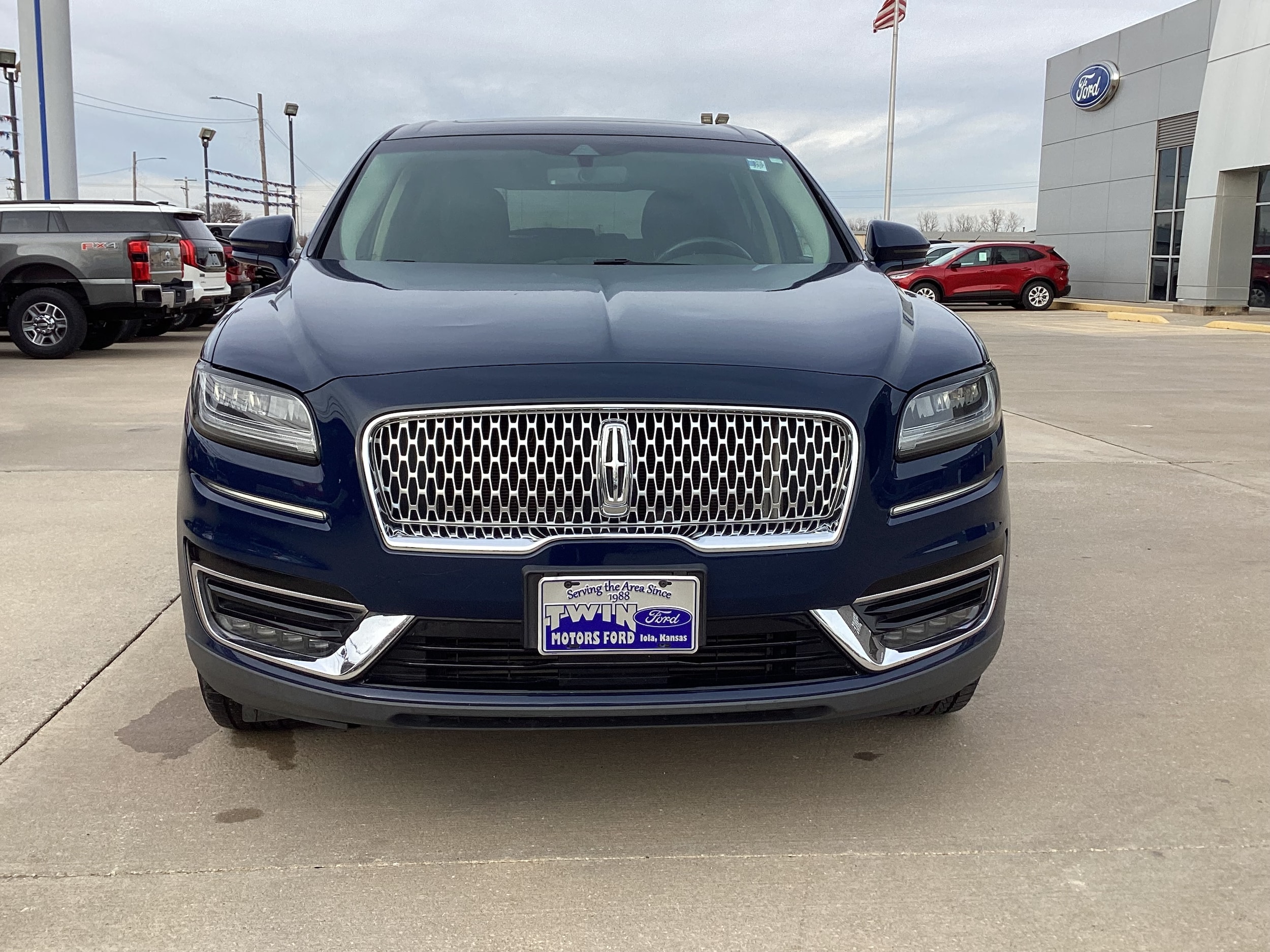 Used 2020 Lincoln Nautilus Reserve with VIN 2LMPJ6K90LBL03678 for sale in Kansas City